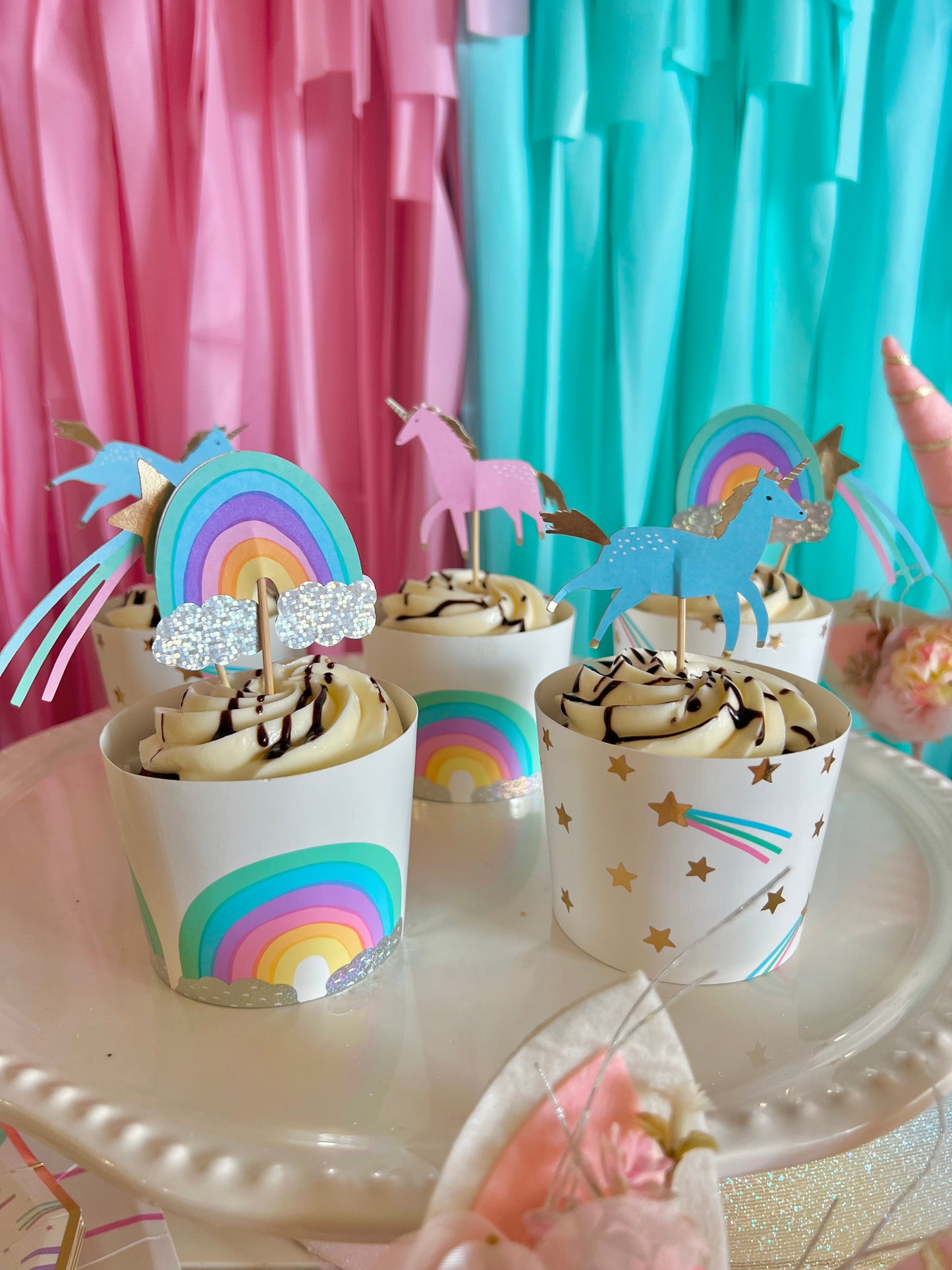 Unicorn Party Box for 8