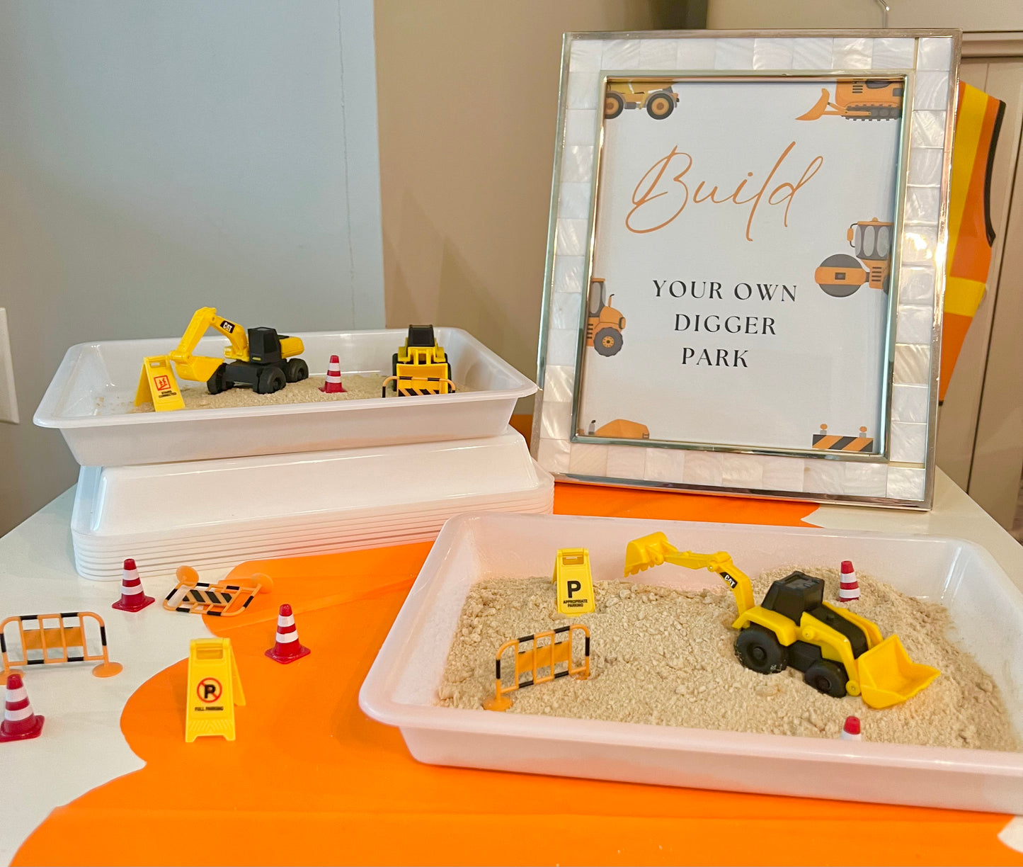 Construction Party Box for 8